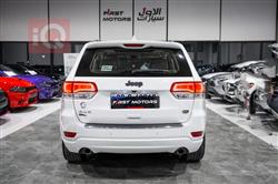 جیپ گراند شیرۆکی